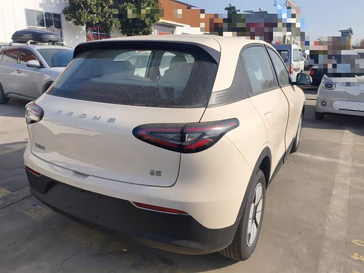 Фото 7 - Geely Galaxy Geome