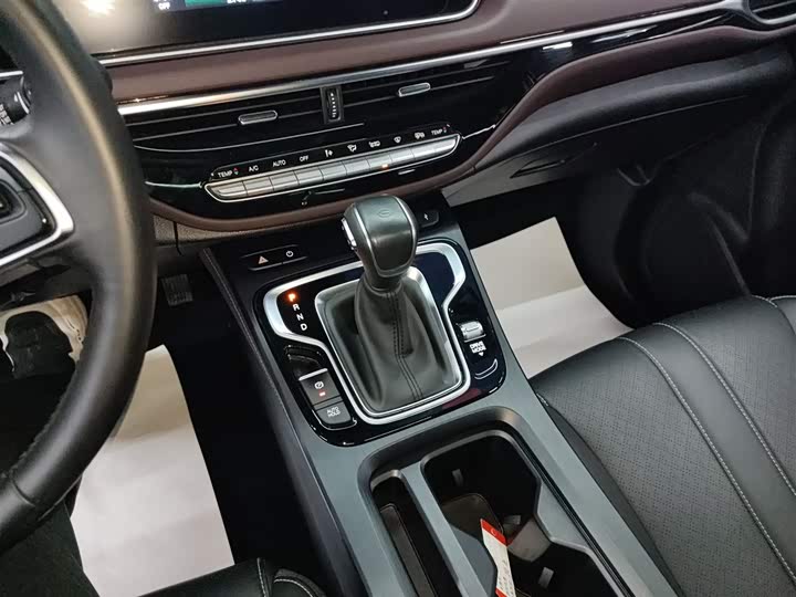 Фото 14 - GAC Trumpchi M6