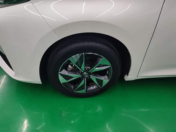 Фото 23 - GAC Trumpchi M6