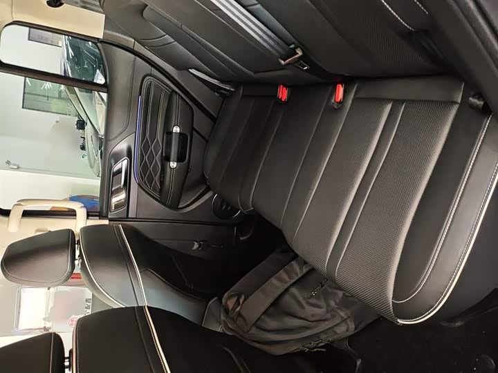 Фото 17 - Tank 300