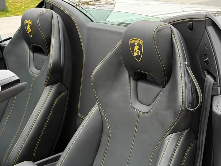 Фото 7 - Lamborghini Huracán