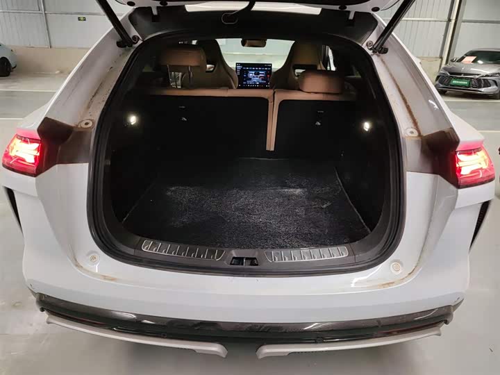 Фото 9 - Denza N7