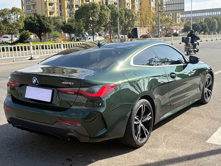 Фото 4 - BMW 4 Series