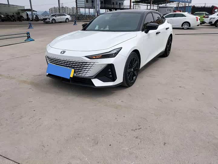 Фото 1 - Changan UNI-V