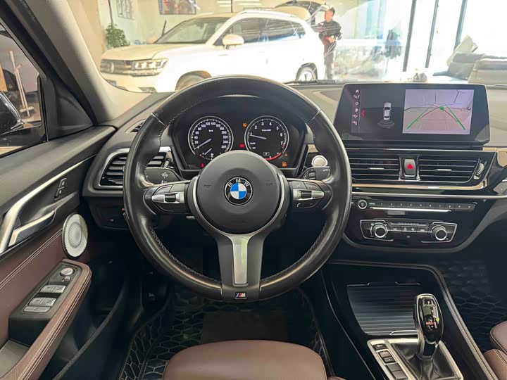 Фото 16 - BMW 1 Series