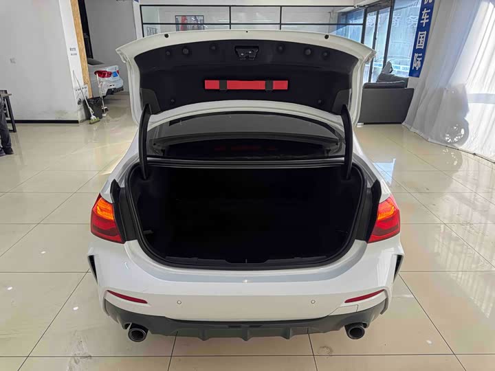 Фото 19 - BMW 1 Series