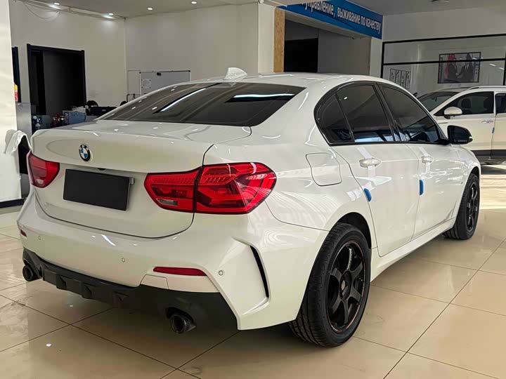 Фото 6 - BMW 1 Series