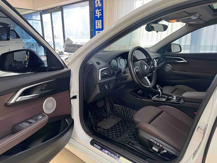 Фото 7 - BMW 1 Series