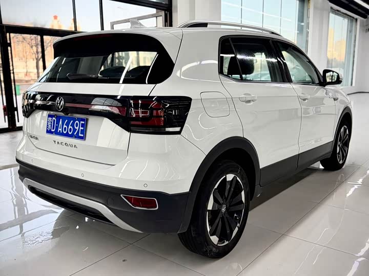 Фото 6 - Volkswagen Tacqua