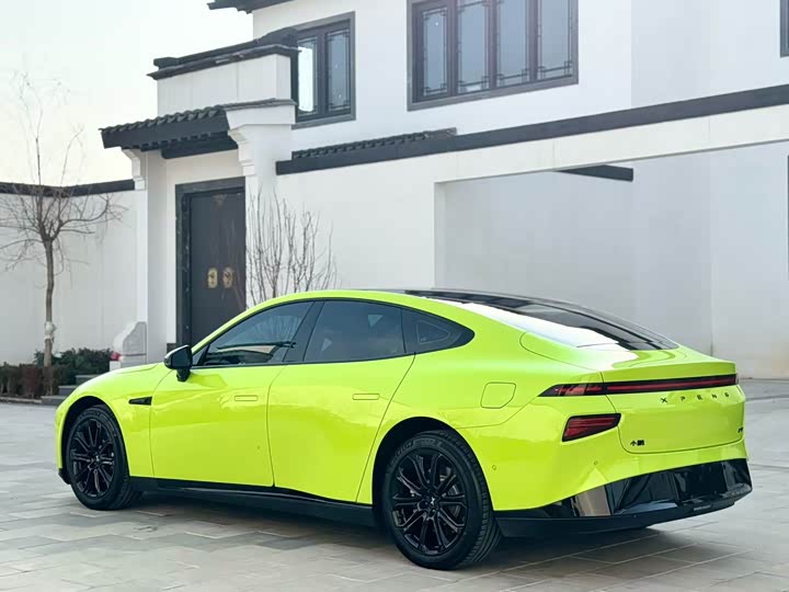 Фото 7 - XPeng P7