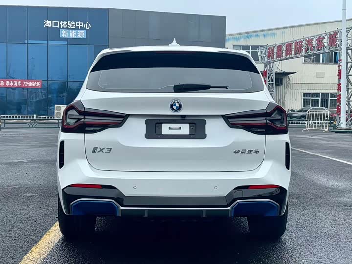 Фото 5 - BMW iX3