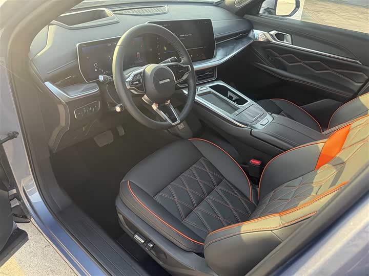 Фото 4 - Haval F7 (Monster)