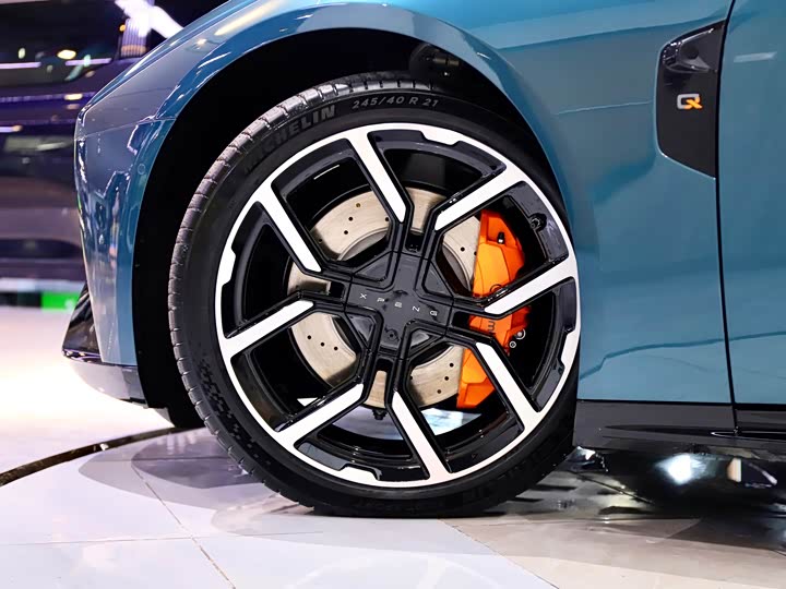 Фото 11 - XPeng P7