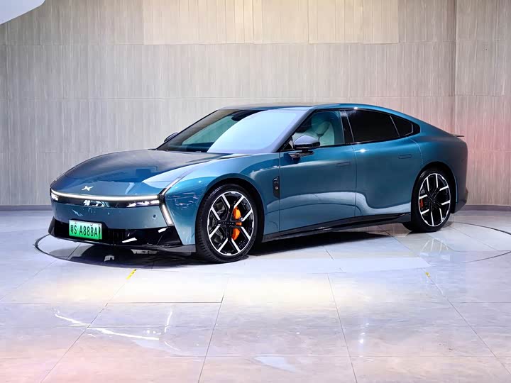 Фото 13 - XPeng P7