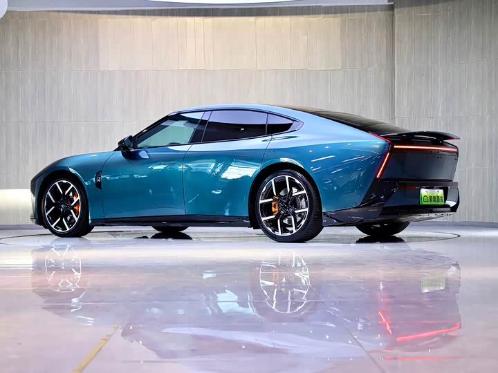 Фото 5 - XPeng P7