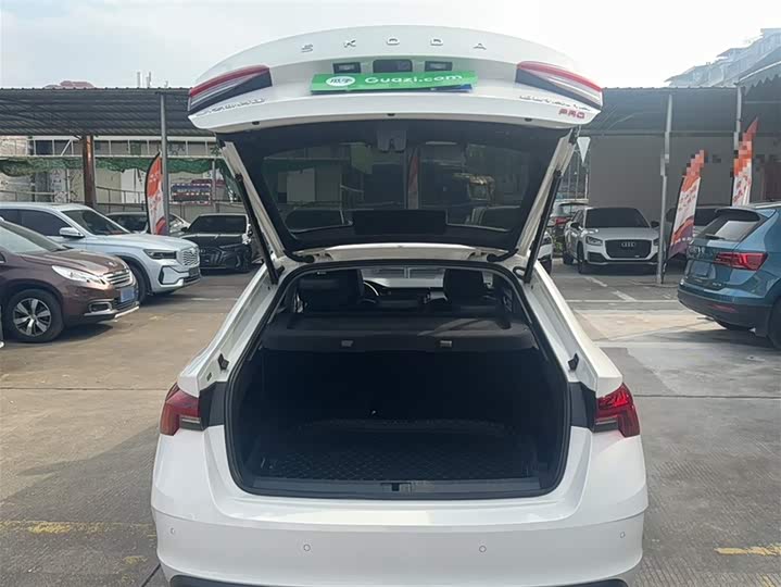 Фото 17 - Skoda Octavia Pro