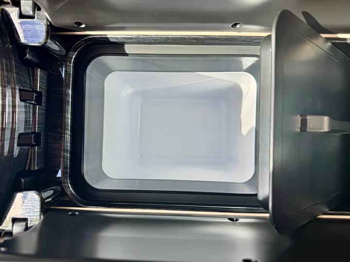 Фото 8 - Buick GL8 Hybrid