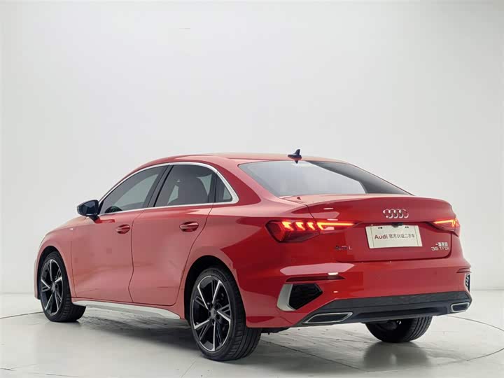 Фото 12 - Audi A3