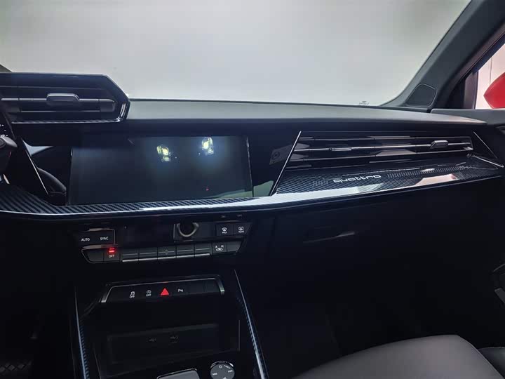 Фото 14 - Audi A3