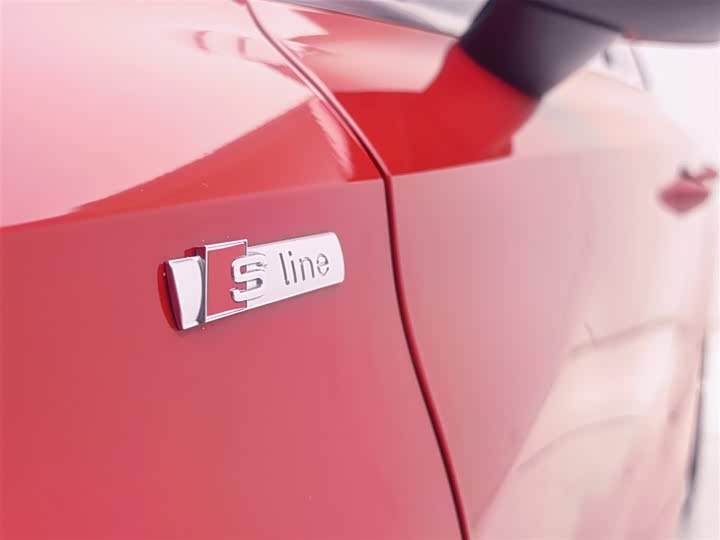 Фото 19 - Audi A3