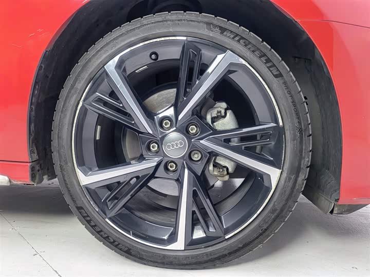 Фото 24 - Audi A3