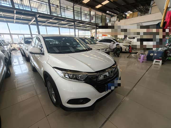 Фото 3 - Honda Vezel