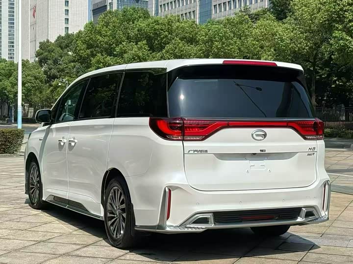 Фото 7 - GAC Trumpchi M8