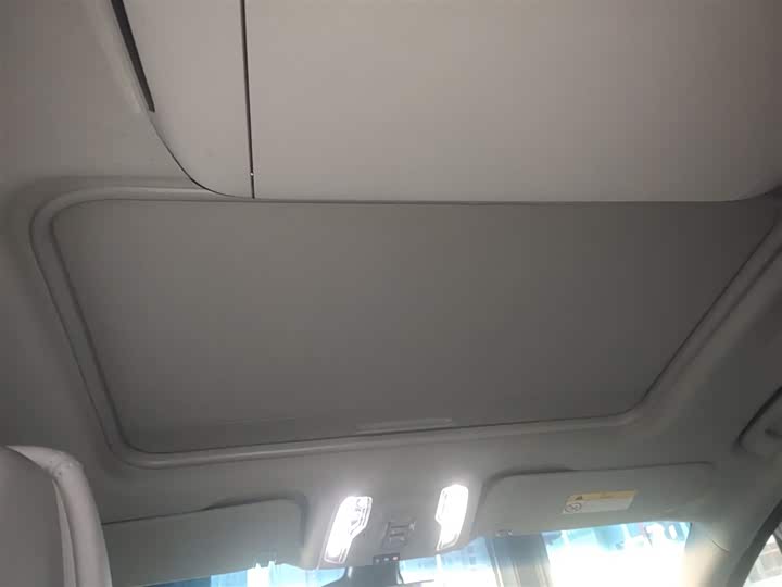 Фото 25 - Buick GL8 ES