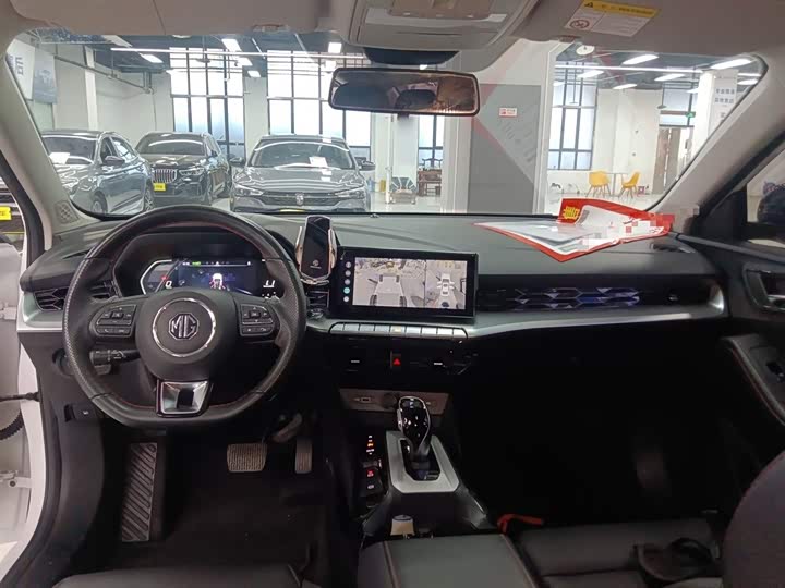 Фото 10 - MG Motor 5