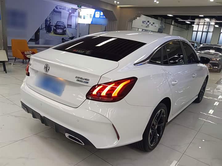 Фото 7 - MG Motor 5