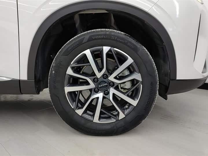 Фото 6 - Haval H6