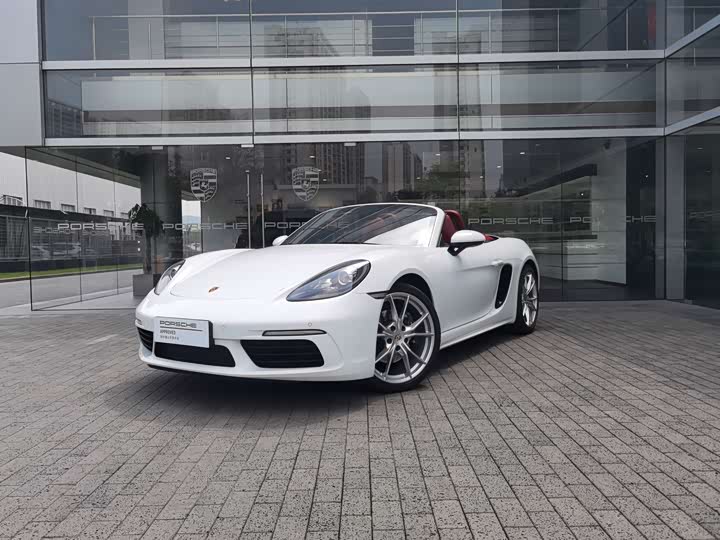 Фото 1 - Porsche 718