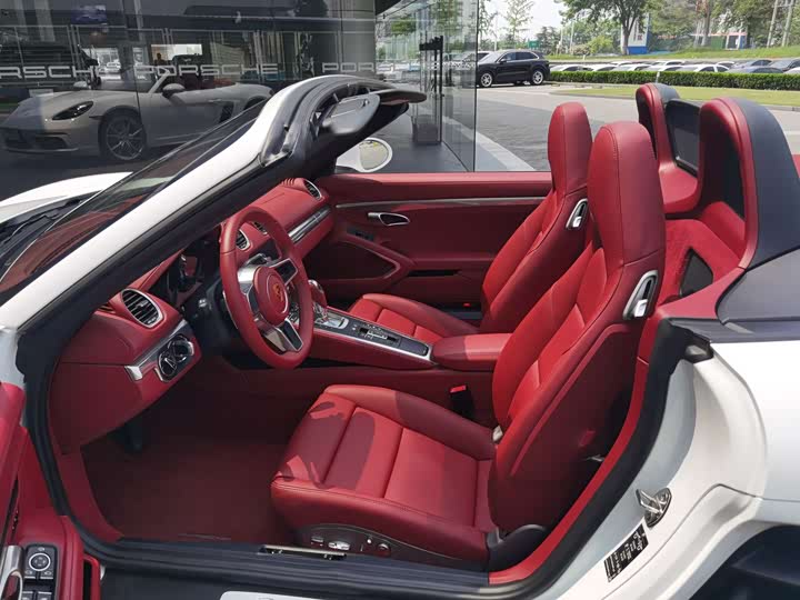 Фото 6 - Porsche 718