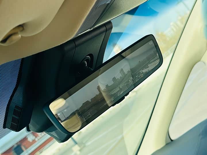 Фото 34 - Toyota Vellfire