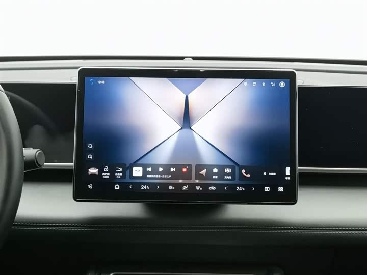 Фото 12 - BYD Qin L