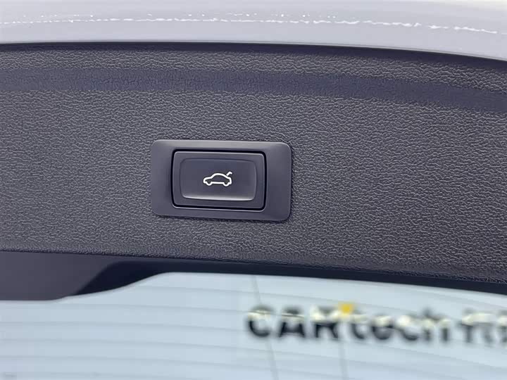 Фото 10 - Audi A3