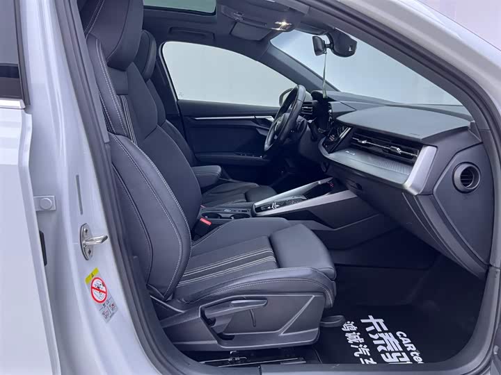 Фото 19 - Audi A3