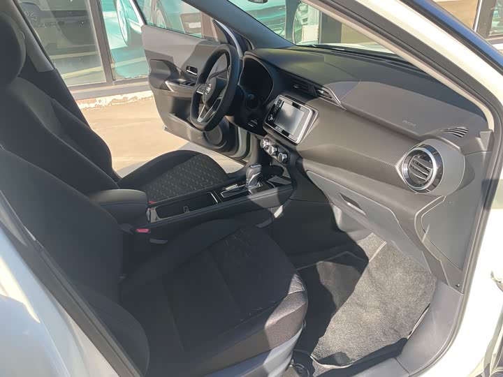 Фото 11 - Nissan Kicks