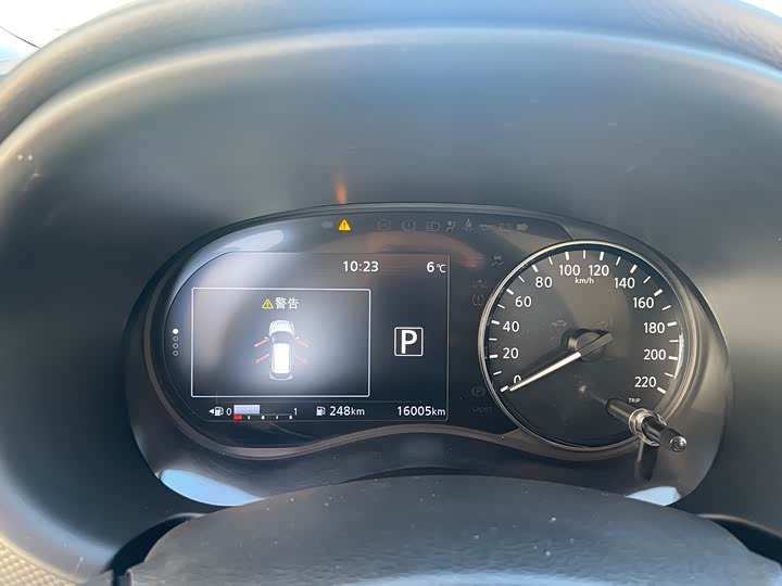 Фото 16 - Nissan Kicks