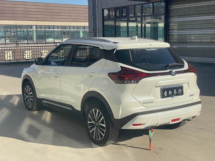 Фото 6 - Nissan Kicks