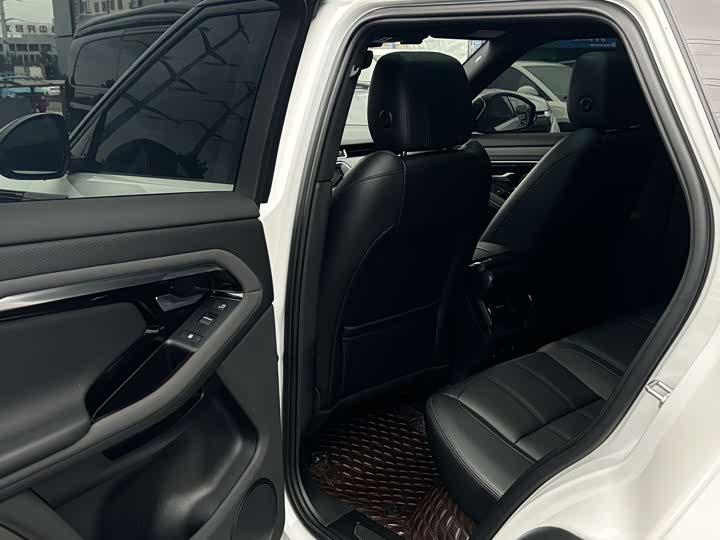 Фото 12 - Land Rover Range Rover Evoque L