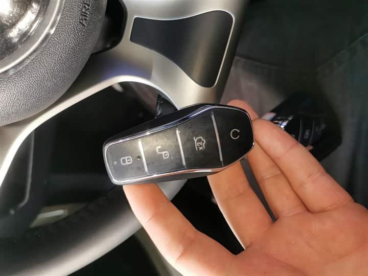 Фото 9 - BYD Dolphin