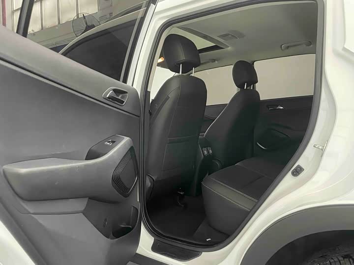 Фото 19 - Hyundai ix35 (Mufasa)