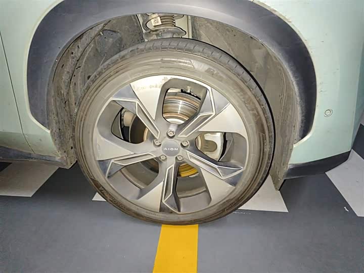 Фото 9 - GAC Aion V