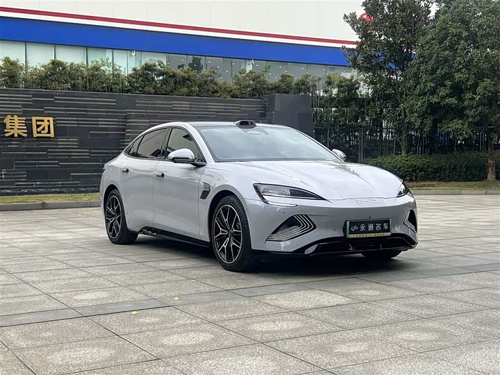 Фото 3 - BYD Seal