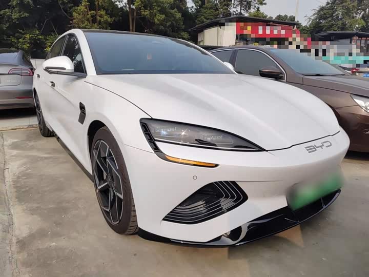 Фото 4 - BYD Seal