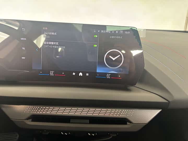 Фото 17 - BMW 2 Series