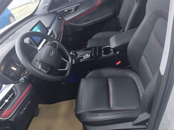 Фото 15 - Chery Tiggo 7