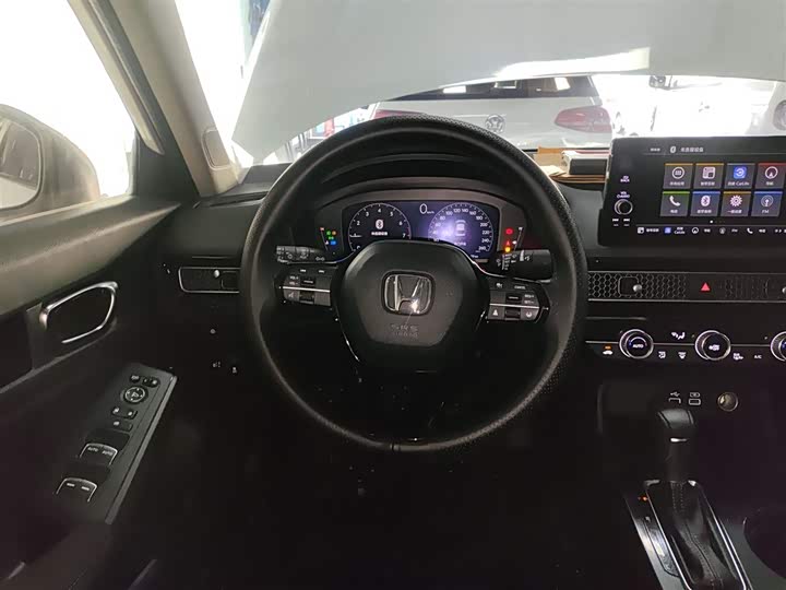 Фото 11 - Honda Civic