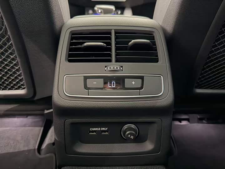 Фото 22 - Audi A5